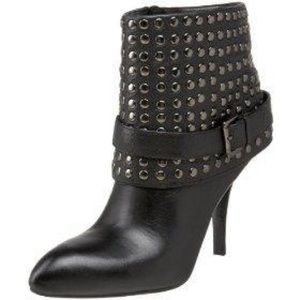 Enzo Angiolini Liliac Studded Ankle Boot 6M